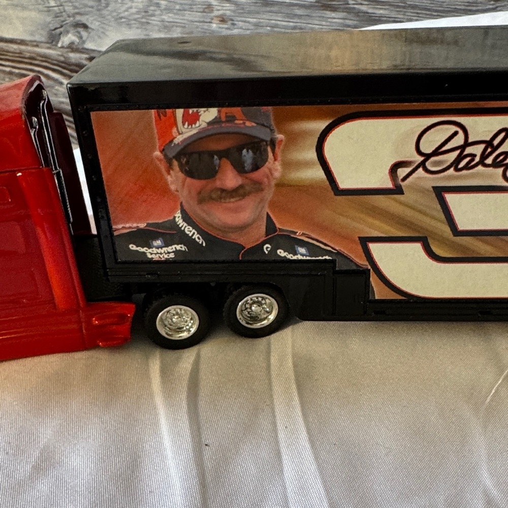 Dale Earnhardt truck and red trailer - Picture 3 of 6